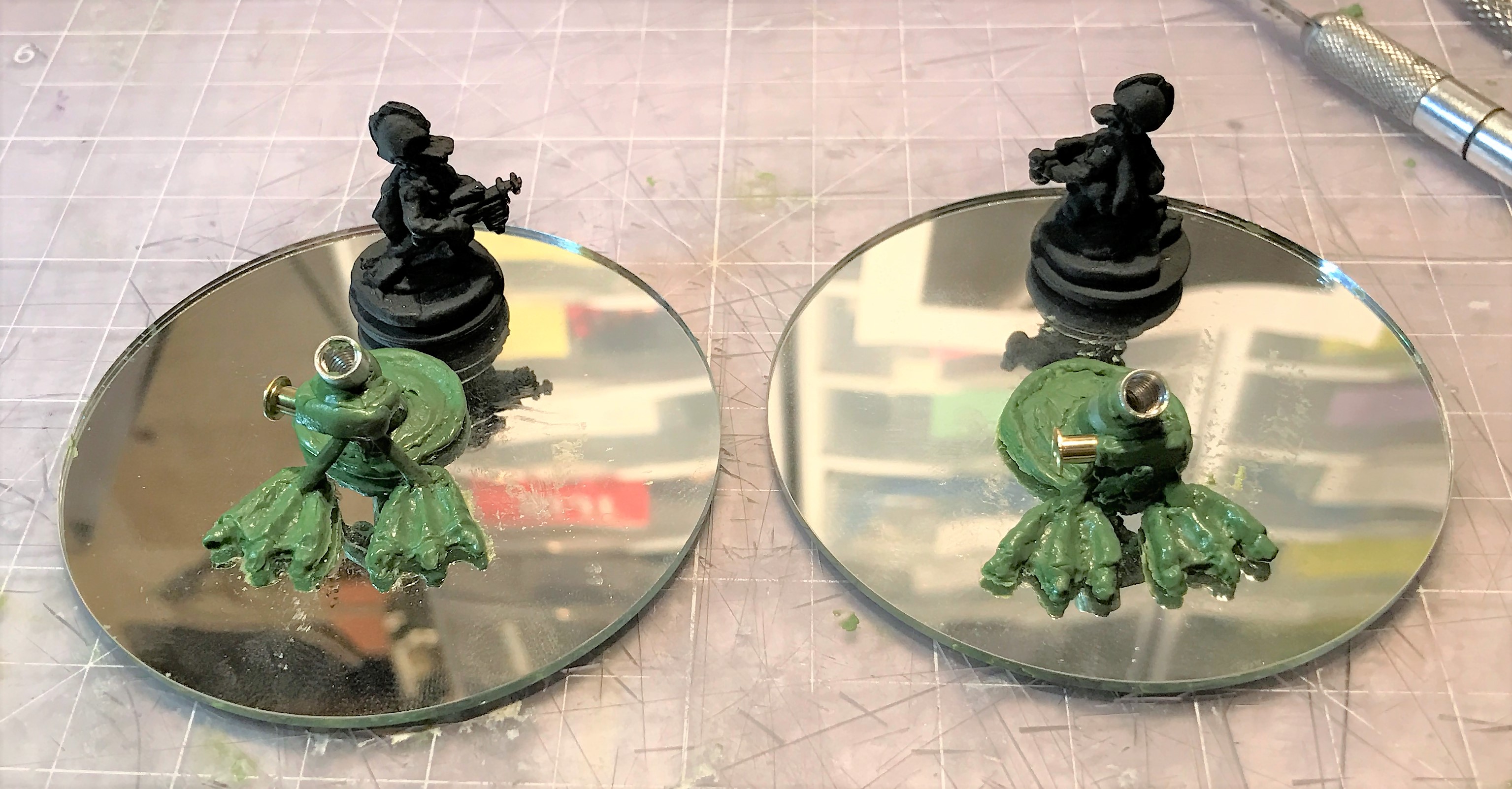 8 mortars duck feet front