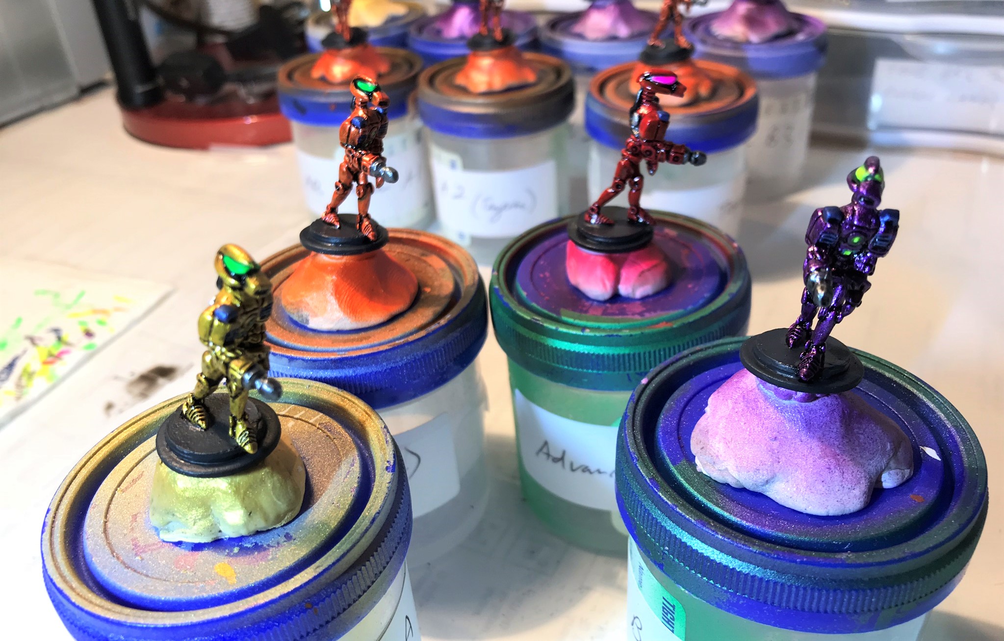 8 Advancing Robots Mega Minis DEAL 0372 in progress painted less bases close up