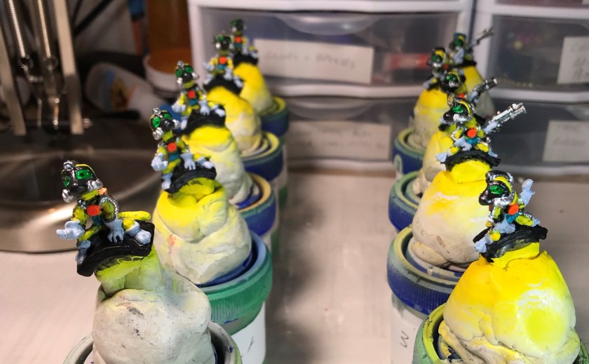 15 riders painted need wash