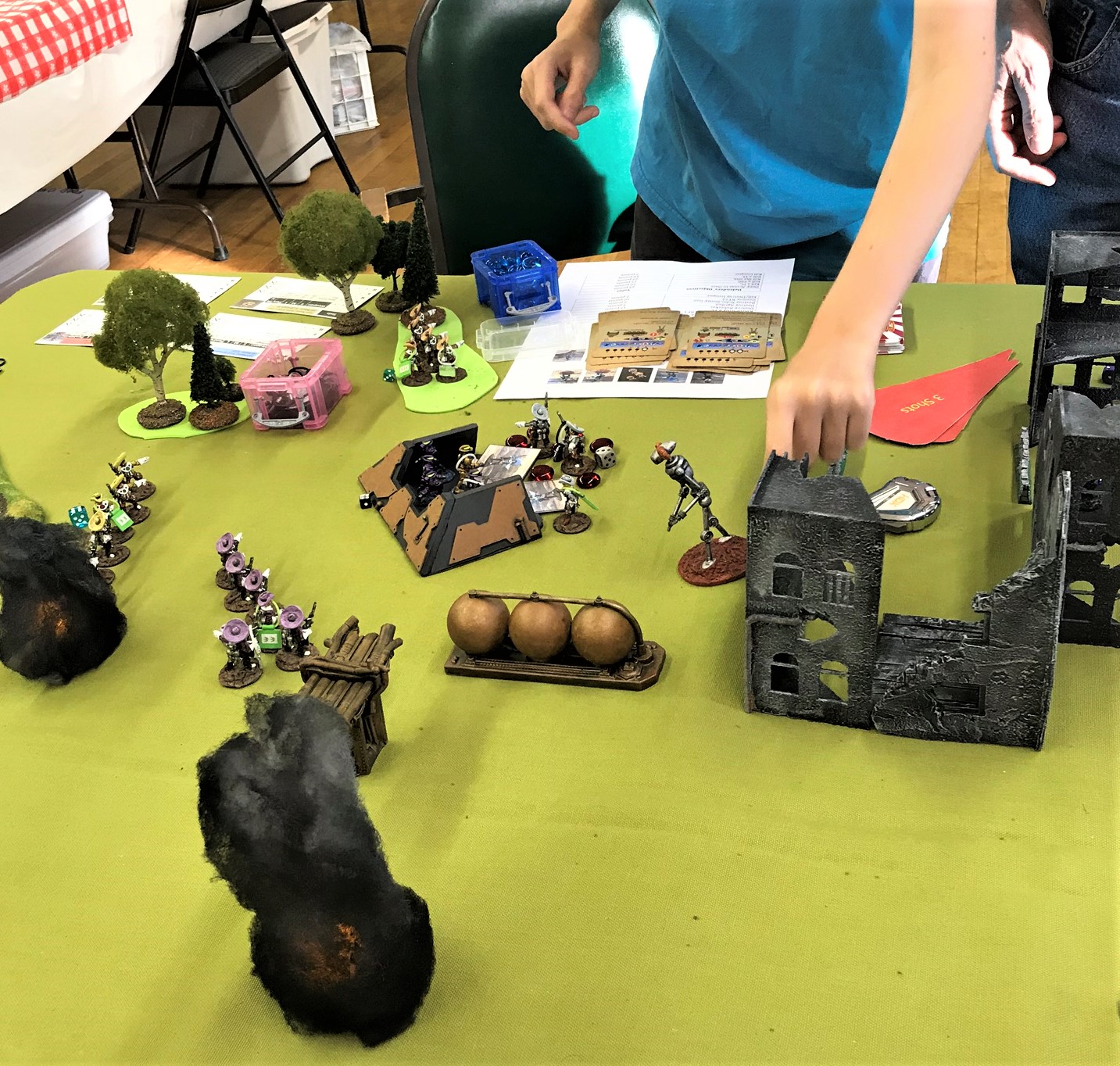 8 Roberker moves out