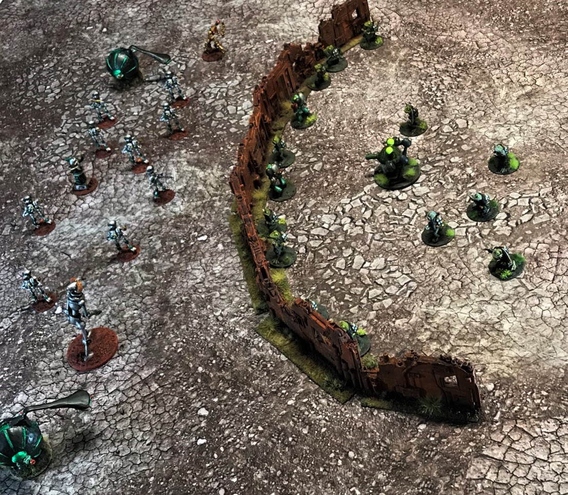 11a top view frogs behind walls v robots