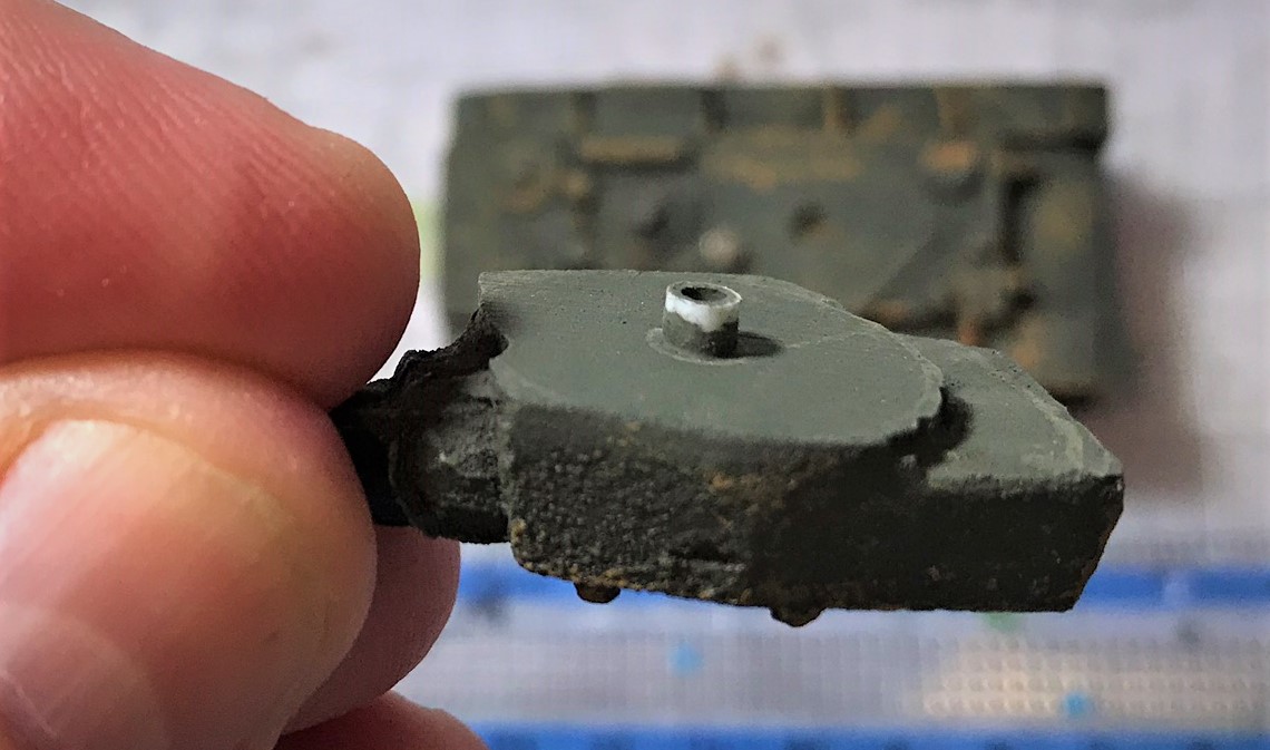 3 magnet turret KV1a