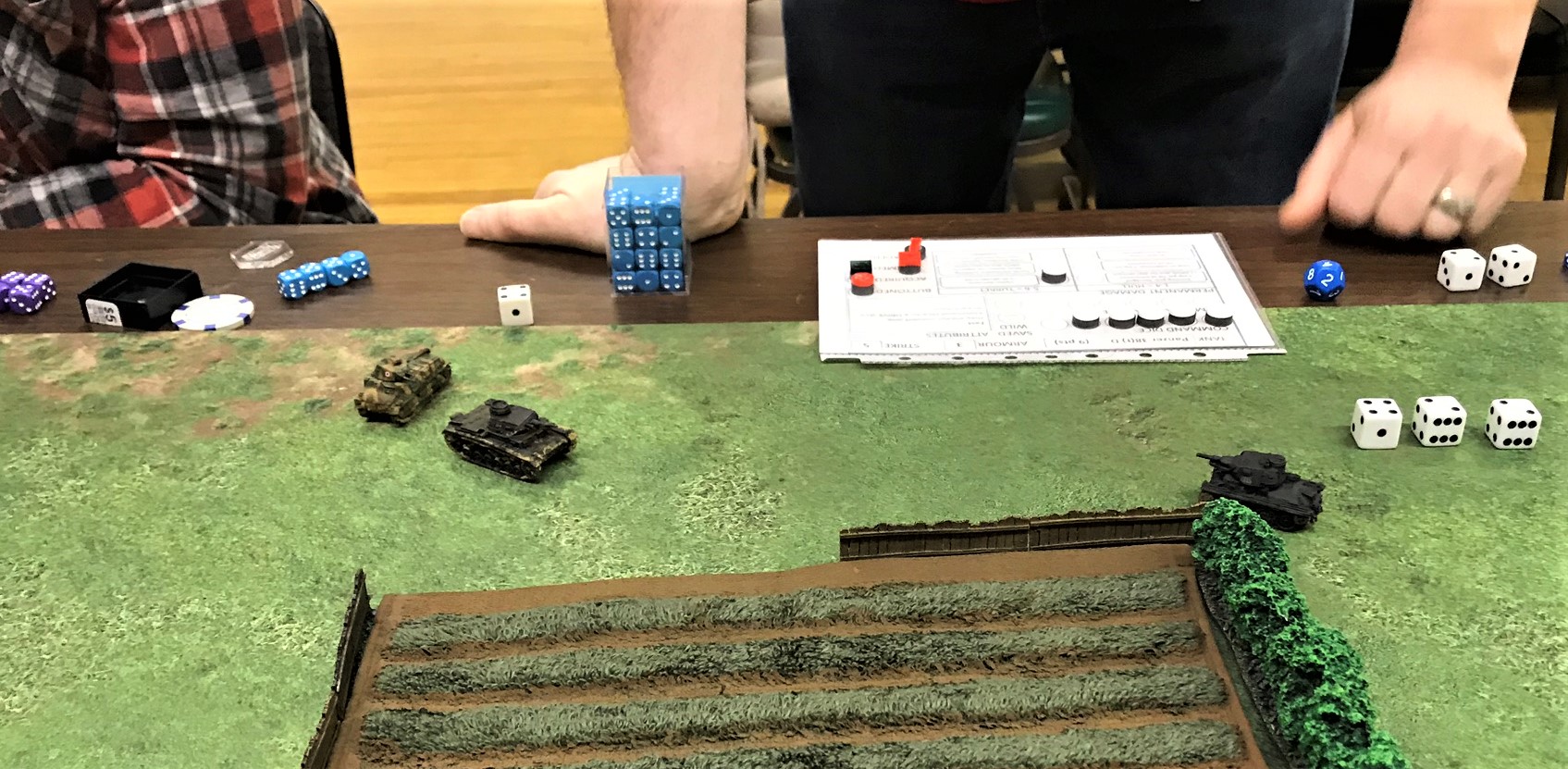 7 SOMUA showdown