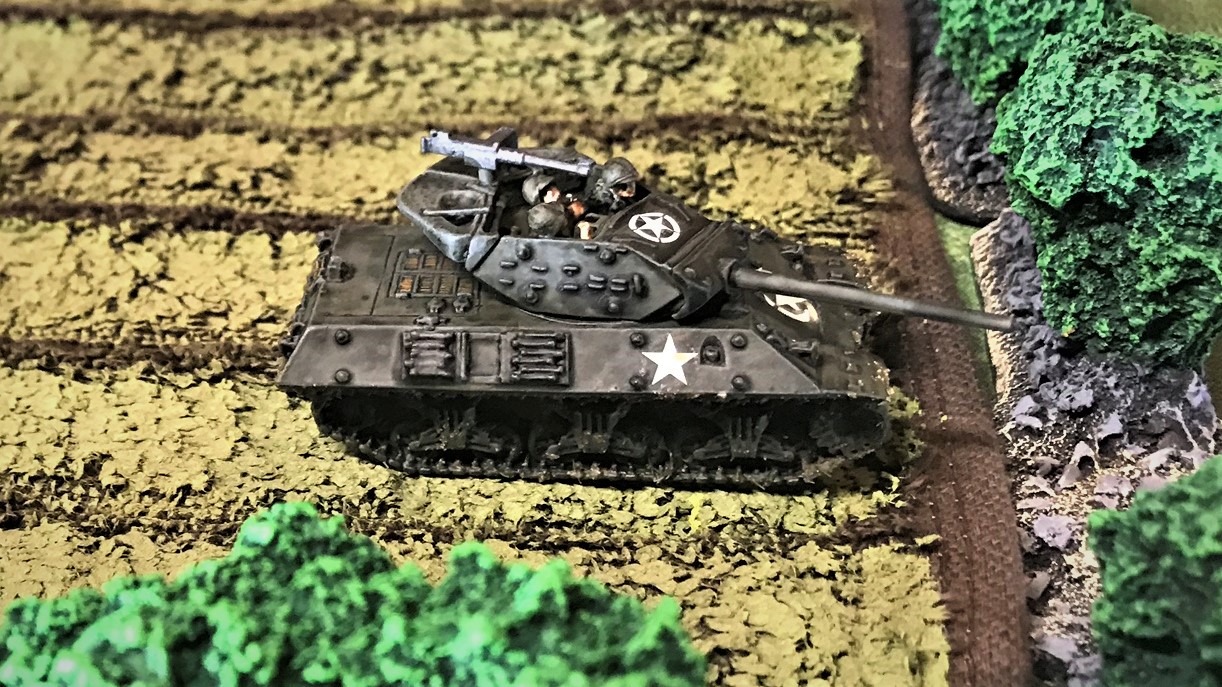 11 M10 in field side view