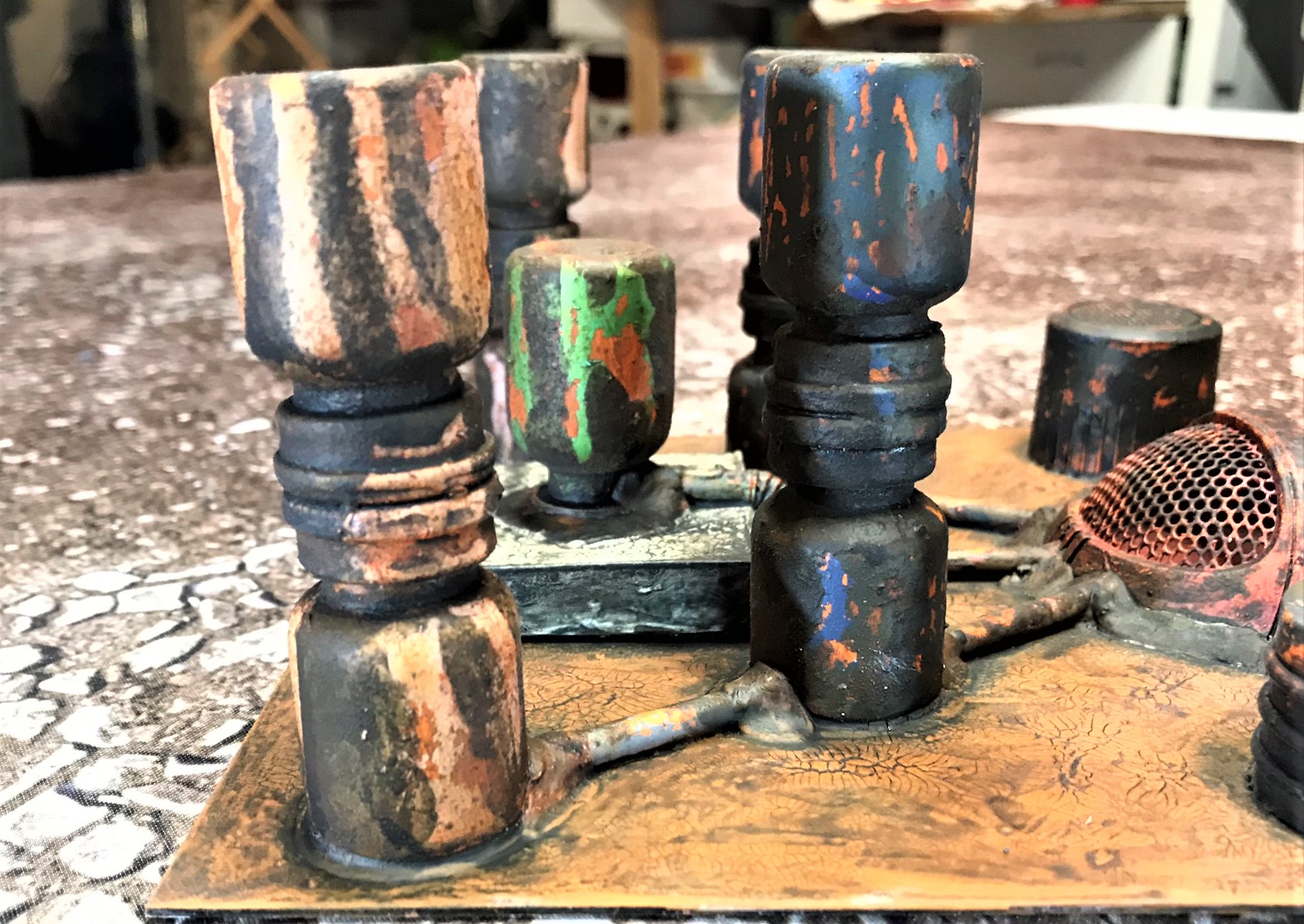 17 Sci Fi plant scratch build complete on mat, side close up