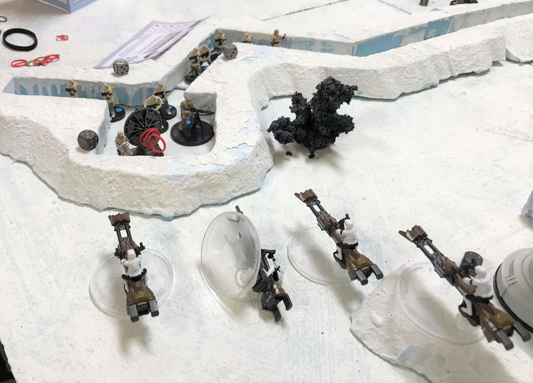 33 Battle of Hoth Speeders