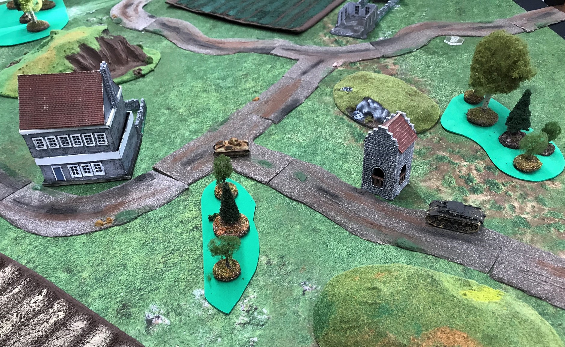 15 FCM 36 Blue Diamond duels with a StuGA