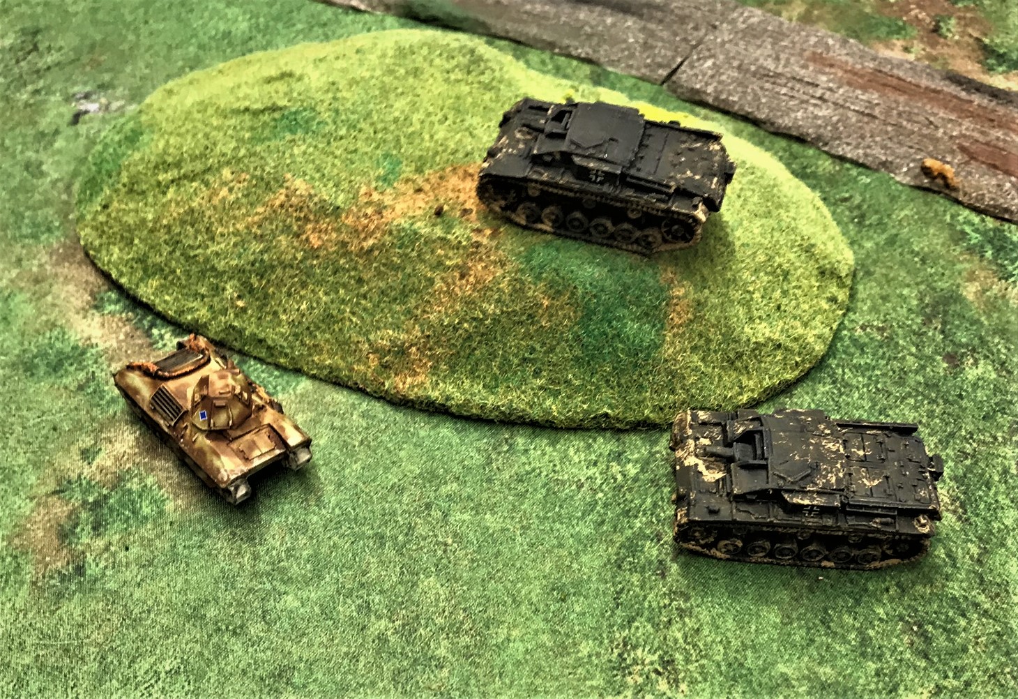 17 FCM 36 Blue Diamond duels with two StuGA, who miss it