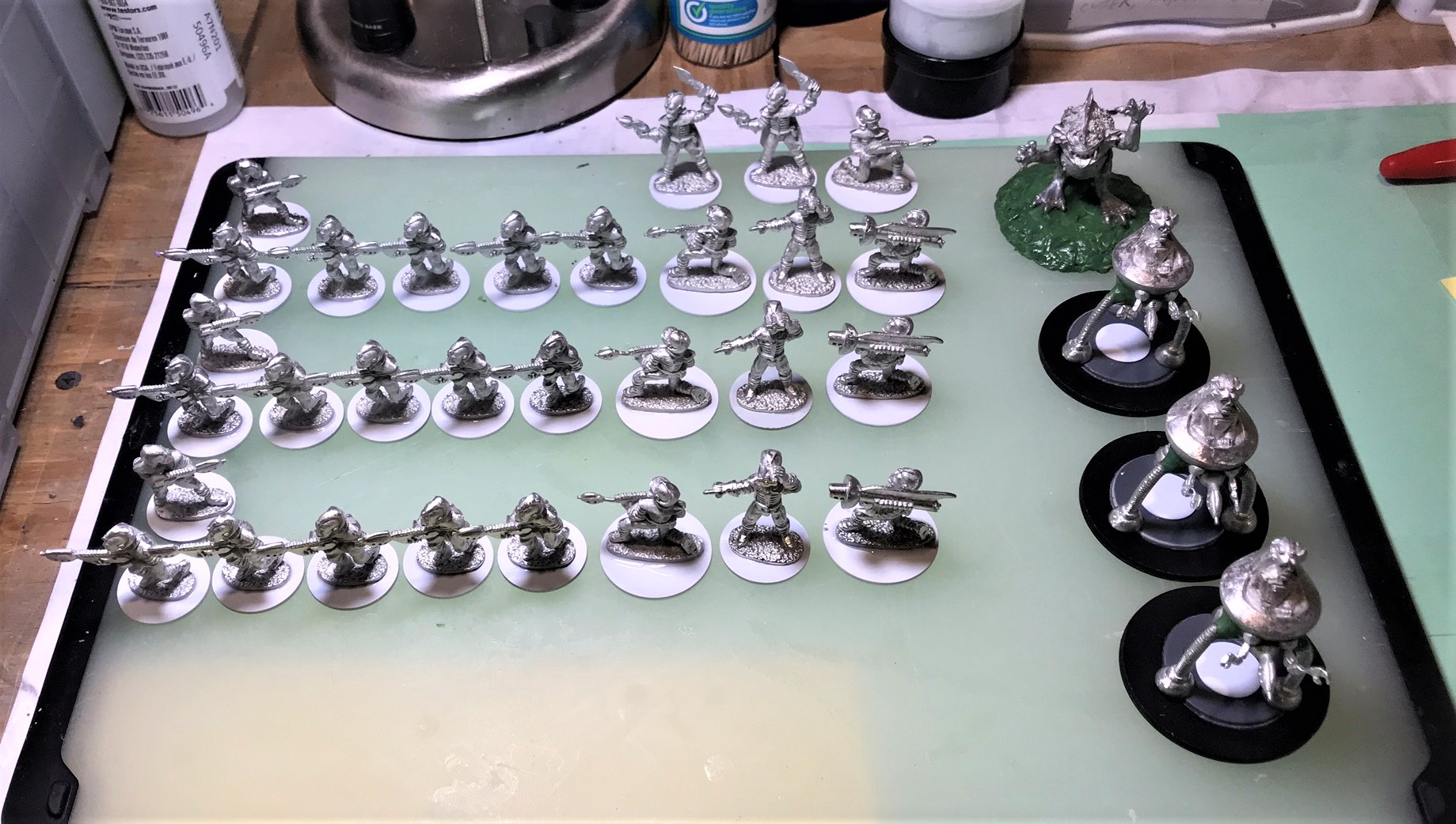 2 Retrovian Platoon ready for painting