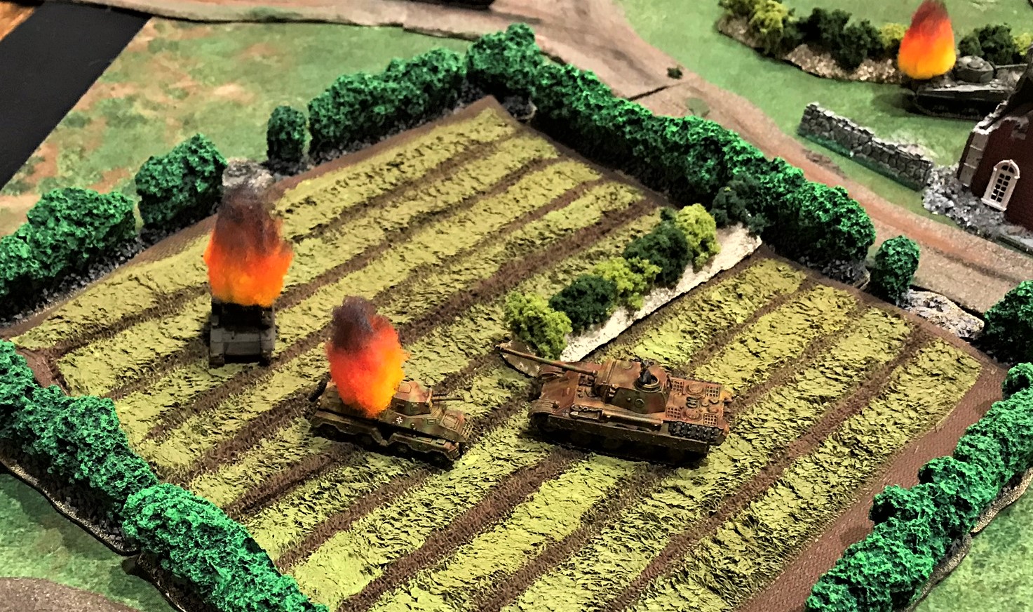 4 Panther avenges Sd.Kfz.231 by taking out Stuart