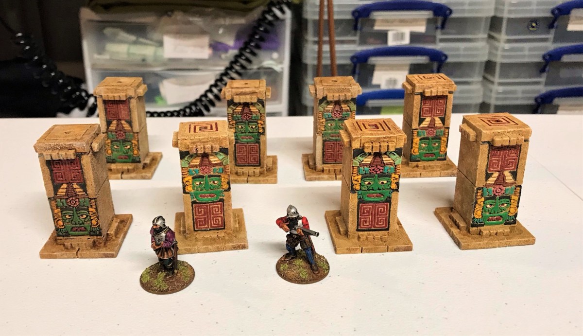 Aztec Temple Columns and My New Love for Chinchilla&nbsp;Dust